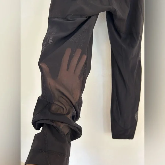 🖤 LULULEMON Mesh-Back High Waist Leggings Size 6 - Picture 5 of 5